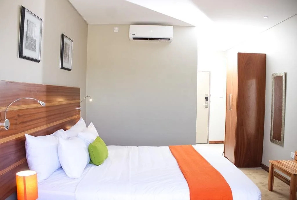 Woodlane Hotel