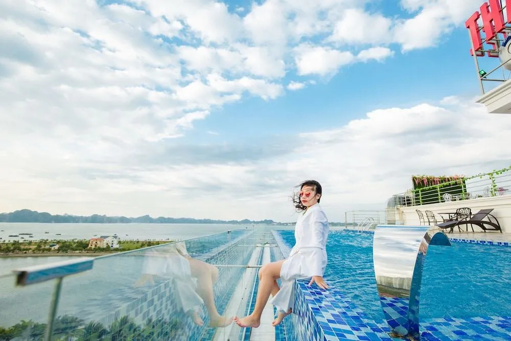 Thai Son Luxury Hotel