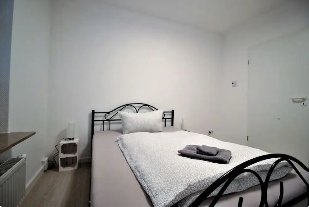 Spacious Design Apartments near Center