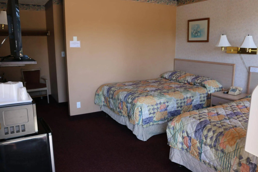 Studio 6 Suites - Albany, OR