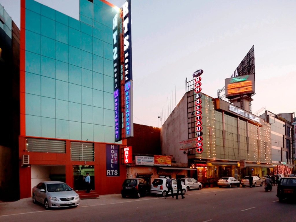 OYO 484 RTS Hotel