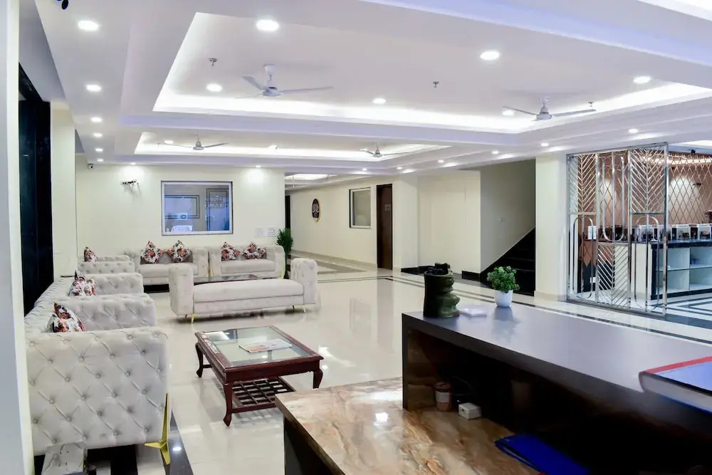 Hotel Yash Palace Near IGI Airport