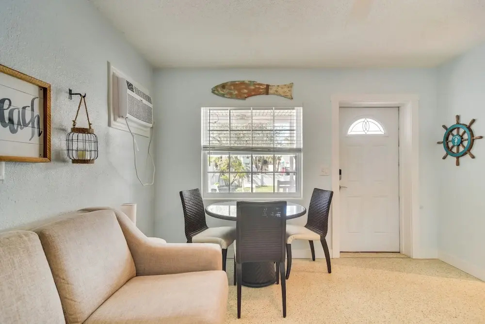 Indian Rocks Beach Unit - Steps From the Shoreline