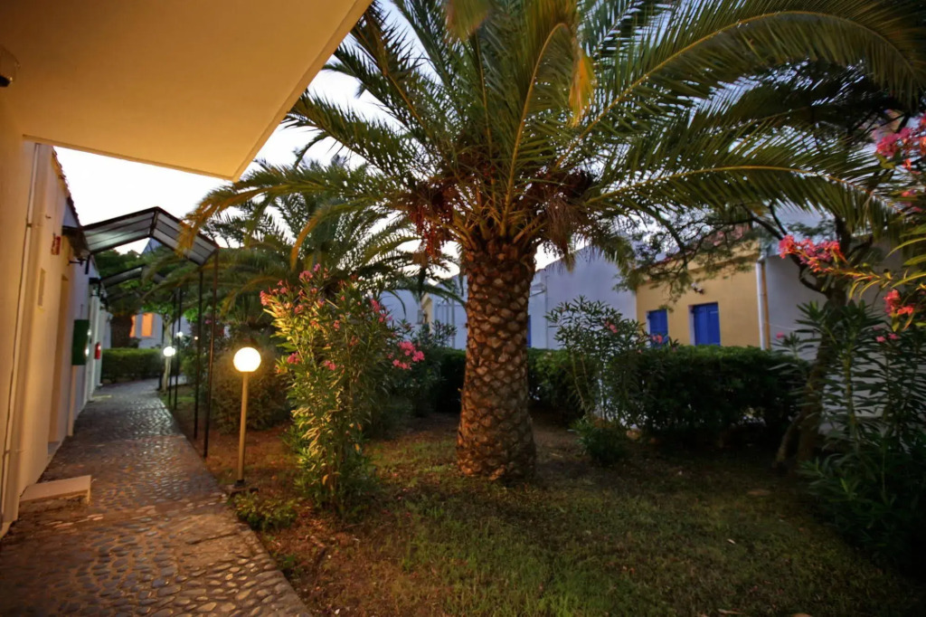 Aegeon Hotel