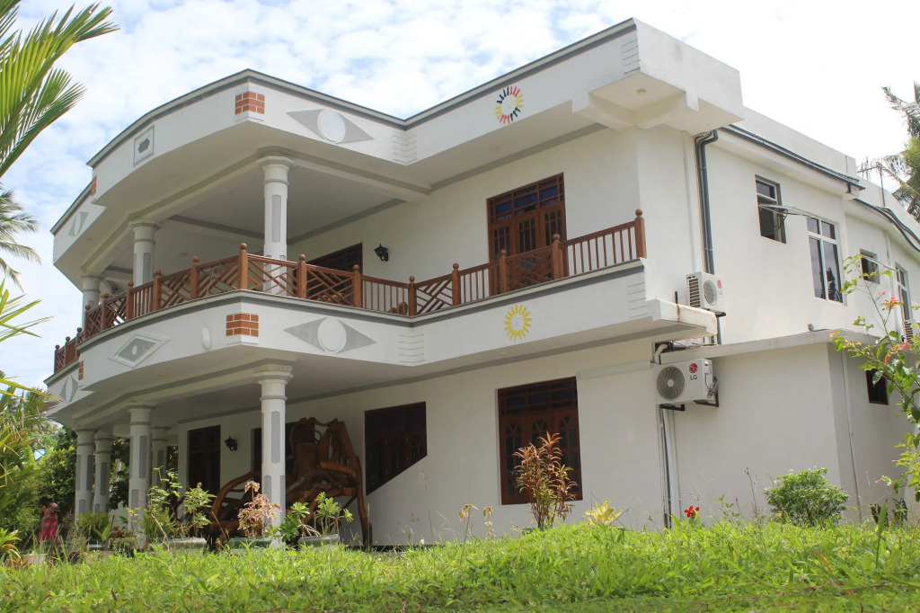 New Lion Palace