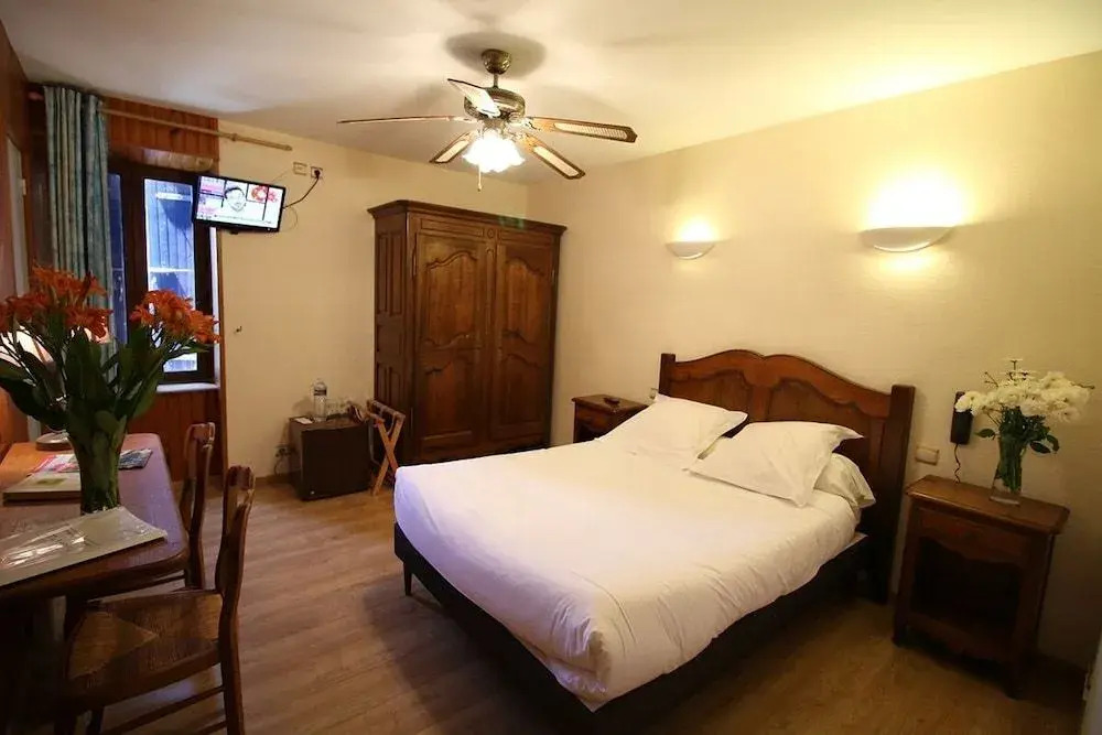 Logis Hôtel-restaurant La Mère Biquette