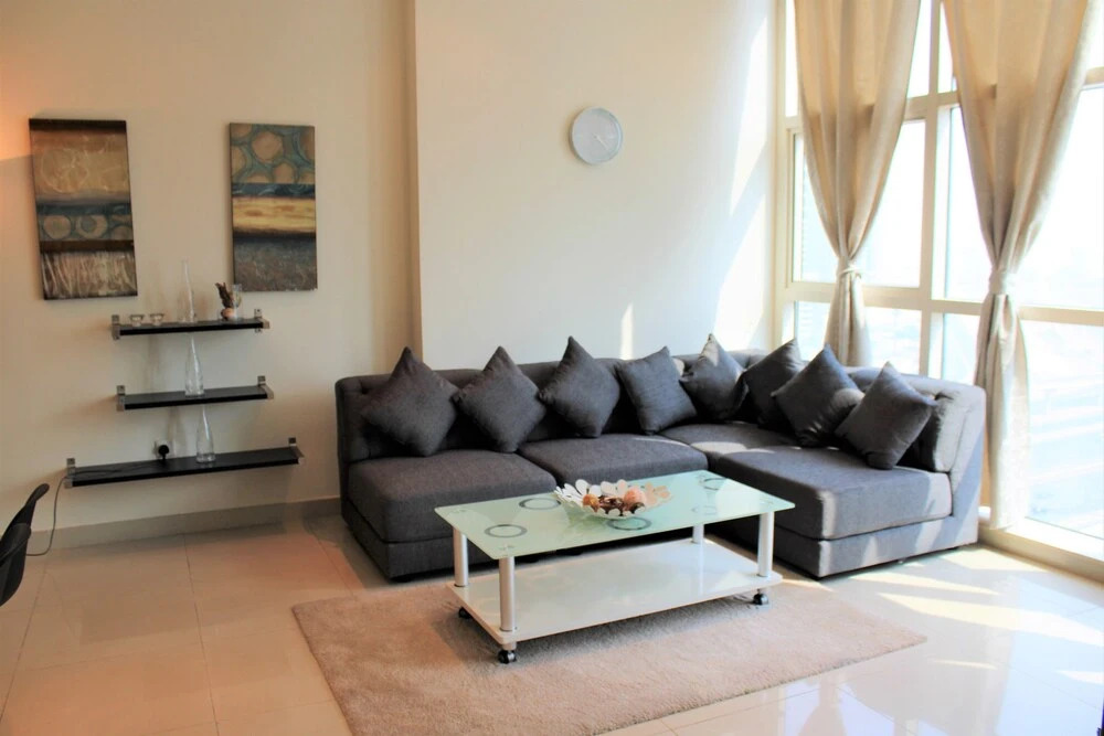DRT- Modern 1 bedroom near Dubai metro