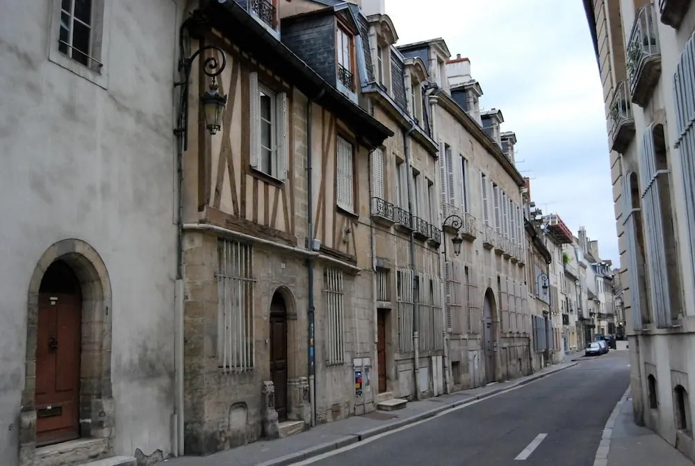 Studio Amiral Roussin