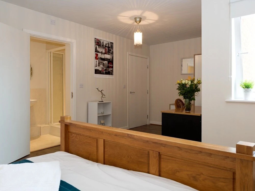 Royal Kingston Apartment