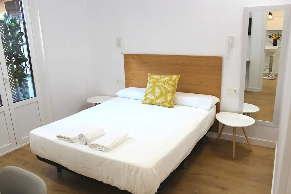 CENTRAL APARTMENT NEAR THE SEA - by SanSebastianApartments.es