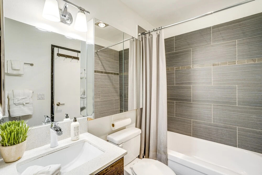 Tranquil Walnut Creek Condo w/ Community Amenities