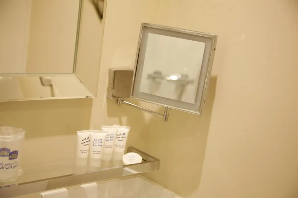 Best Western Cresta Court Hotel Manchester