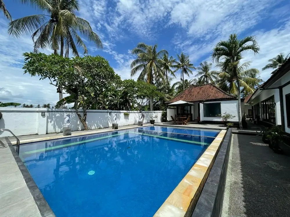 Ananda Villa close to Yeh Gangga Beach