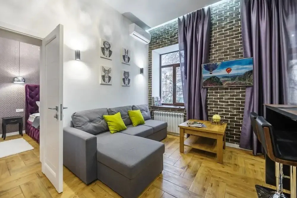 Апартаменты KievApts, ул. Пушкинская, 10