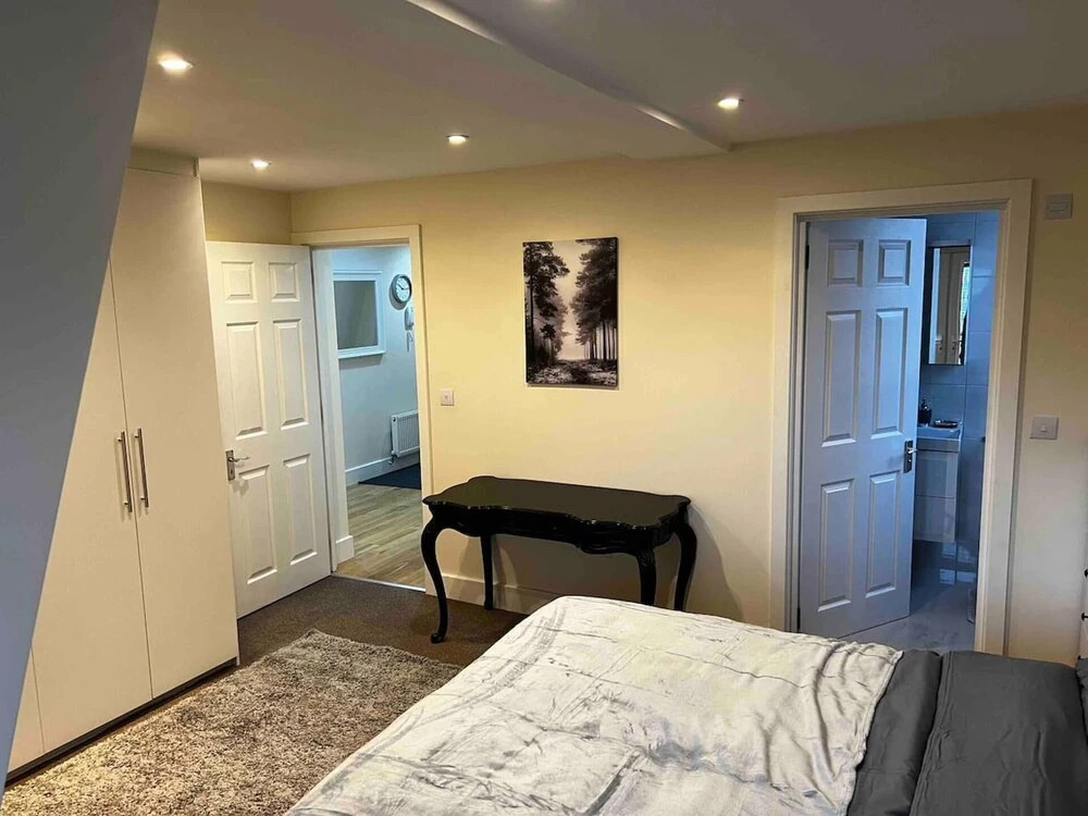 Lovely 3-bed Flat in London