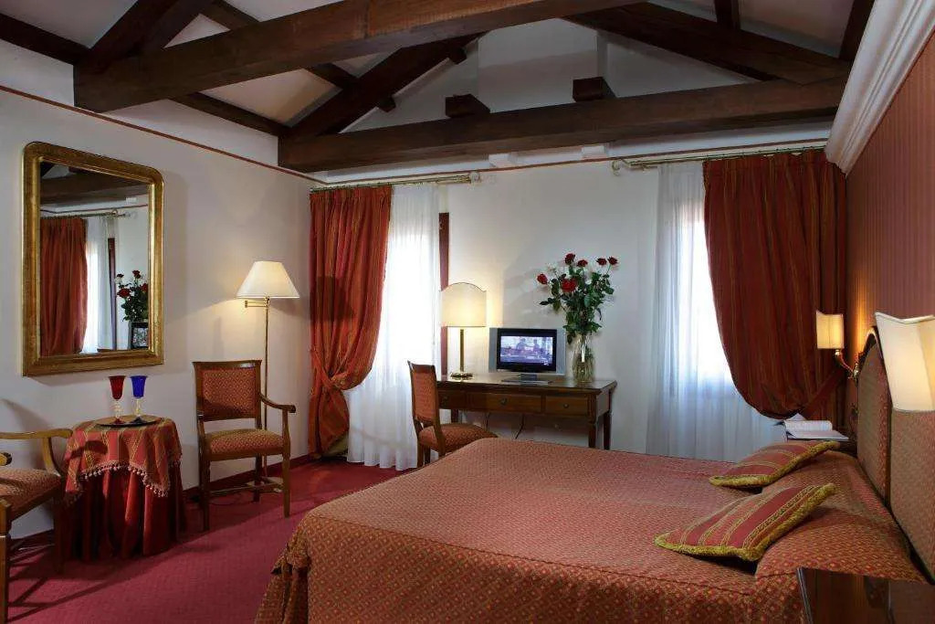 Hotel Ca DOro - WENICE Deep Culture