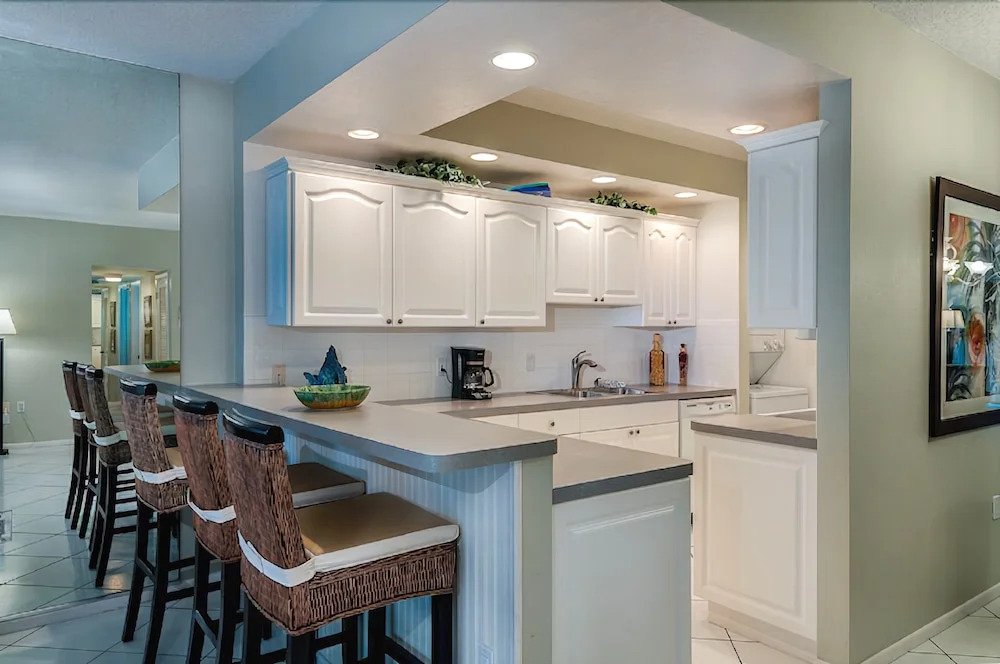 Jamaica Royale - T43 - 2 Br Condo