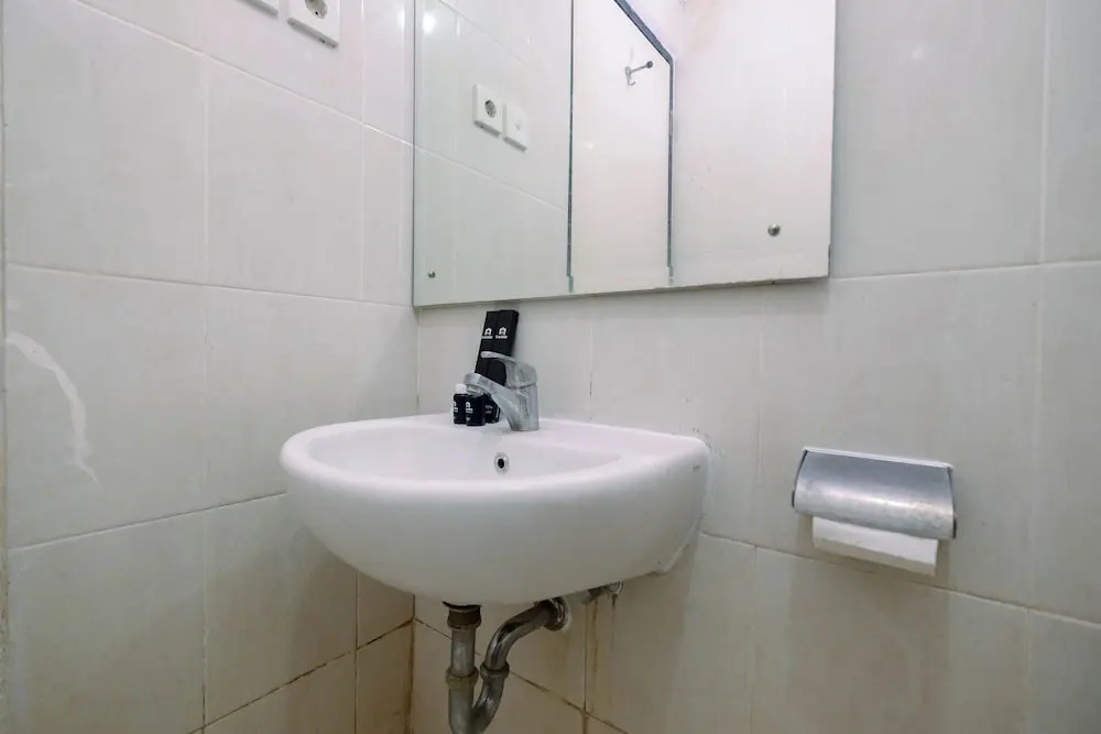 Elegant Nifarro Park 2BR Apartment with Best View