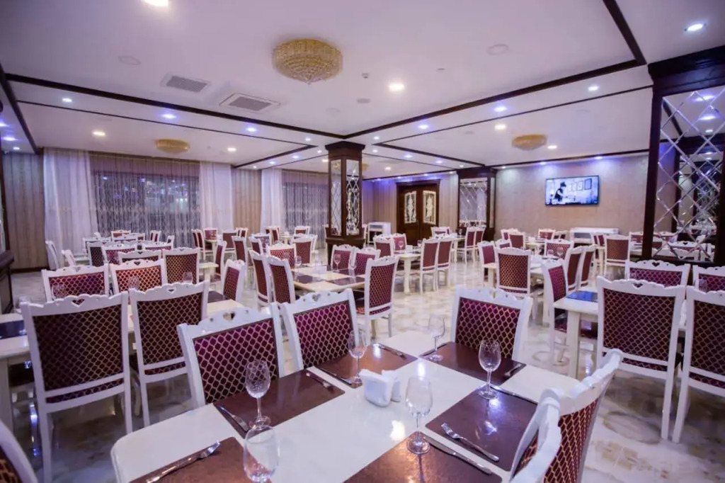 Altus Hotel Baku — бесплатный массаж