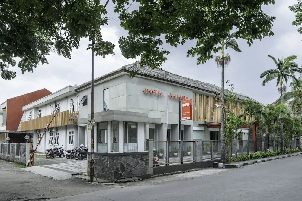 OYO 2329 Hotel Nyland 3 Cijagra