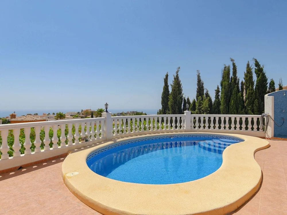 Beautiful Villa in Cumbre Del Sol Private Swimming Pool & 180 Degree sea View