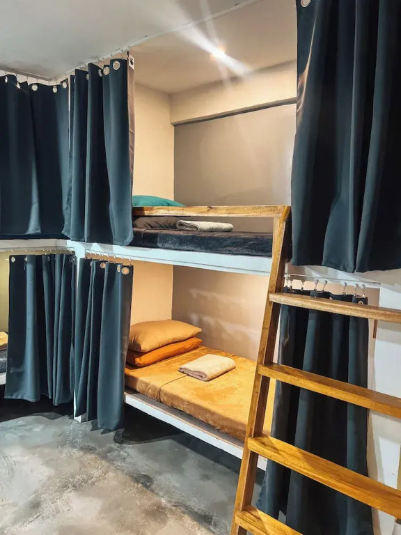 Ap Butang Hostel