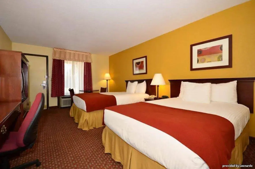 Best Western Blues Traveler Inn