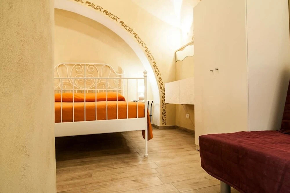 Apartment With one Bedroom in Roma, With Wifi