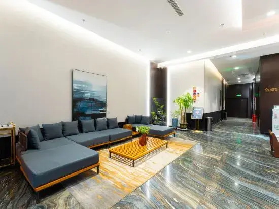 Zhangye Ruichi International Hotel (Zhangye West High-speed Railway Station Aegean Shopping Mall)