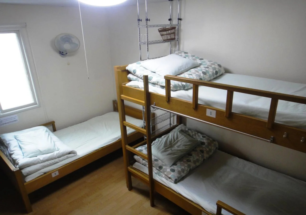 Backpackers Hostel Inos Place