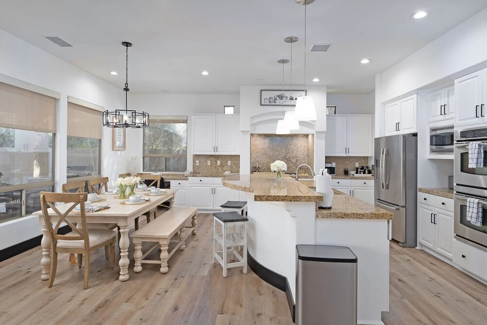 Private Home w Pool & Spa Family Friendly