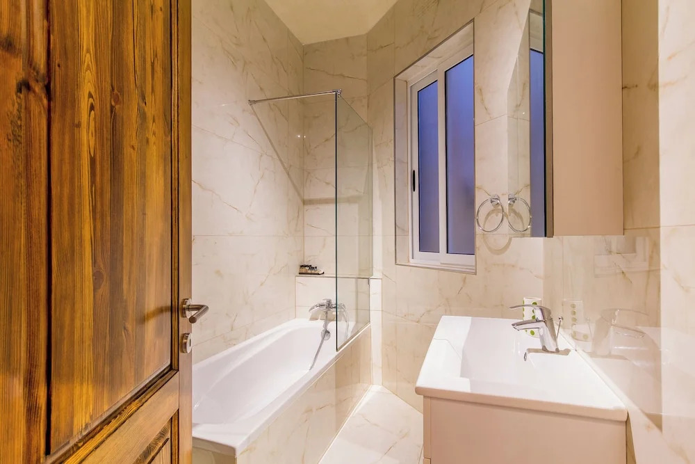 Inni Gozitan Farmhouse Private Pool- Happy Rentals