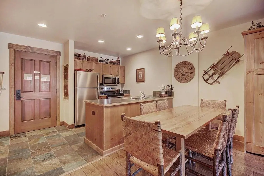 8858 The Springs 1 Bedroom Condo by RedAwning