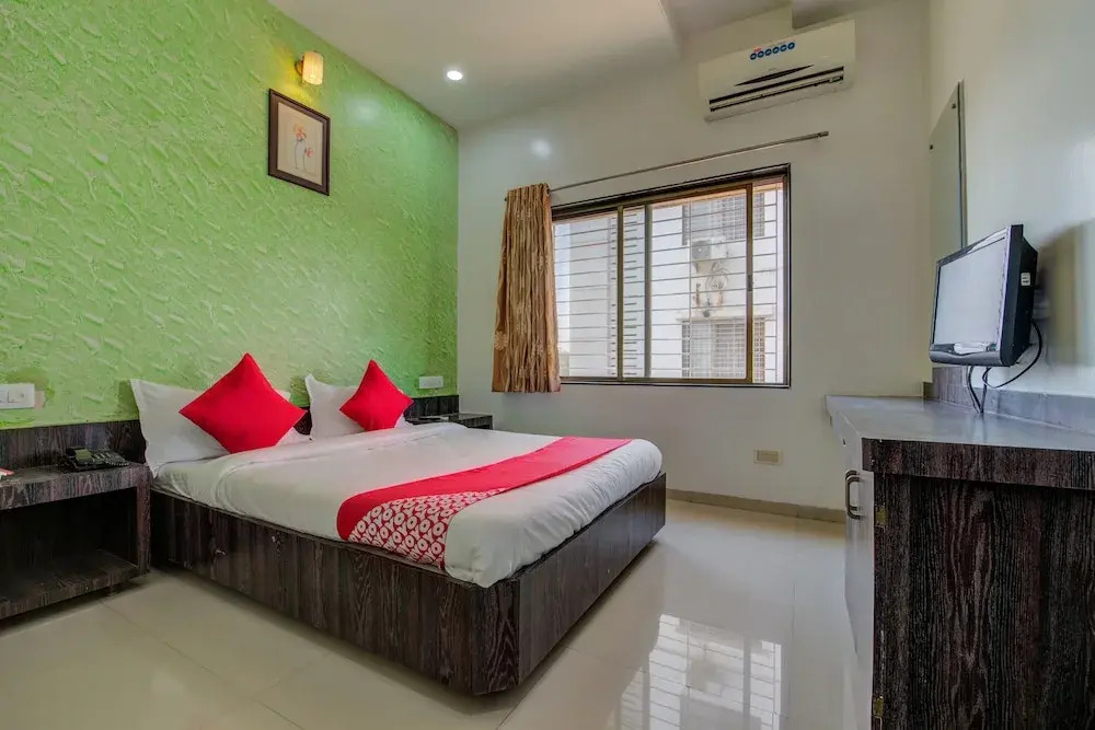 OYO 37347 Hotel Saichha