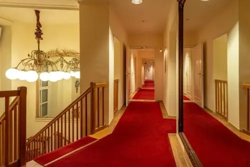 Hotel Olympic