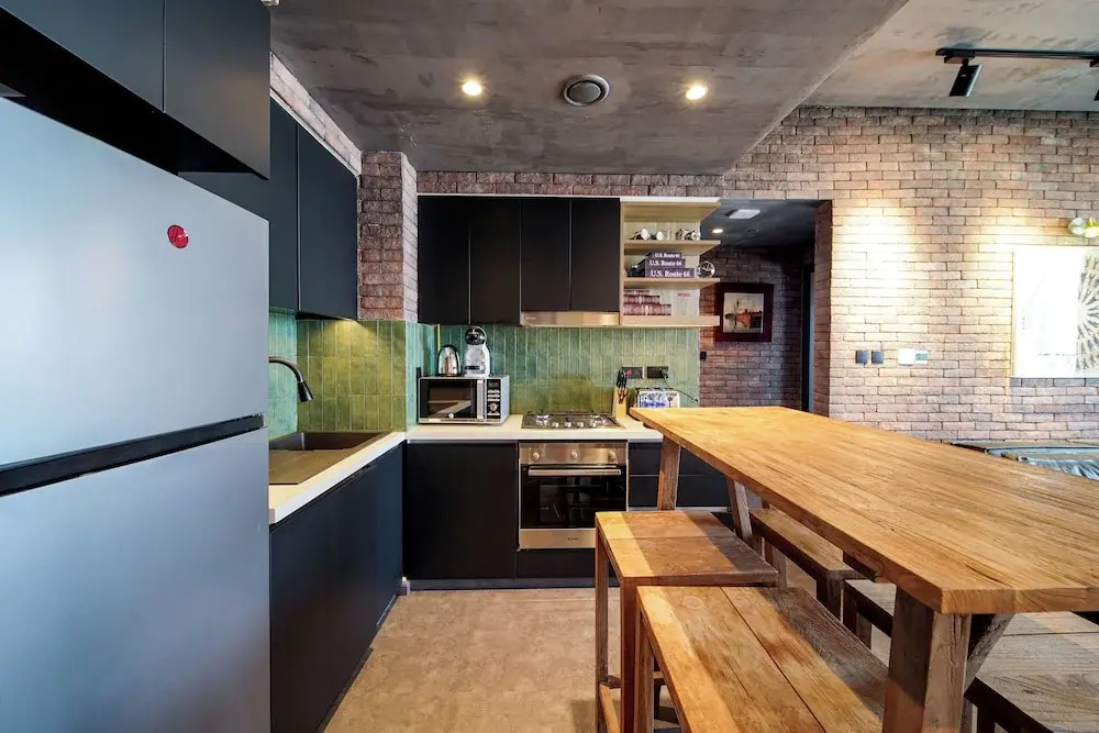PVH - Modern Edgy 1BR - Downtown Views