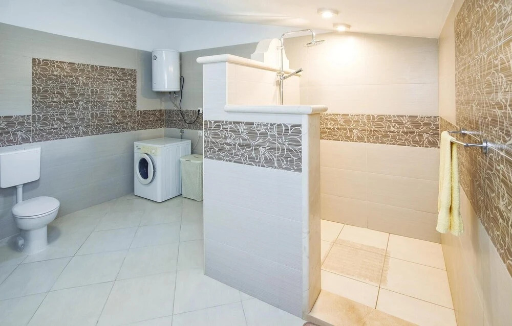 Beautiful Home in Pucisca With 3 Bedrooms, Wifi and Outdoor Swimming Pool
