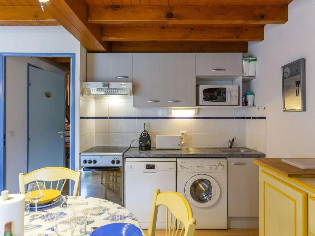 Appartement Cauterets, 4 pièces, 6 personnes - FR-1-401-244