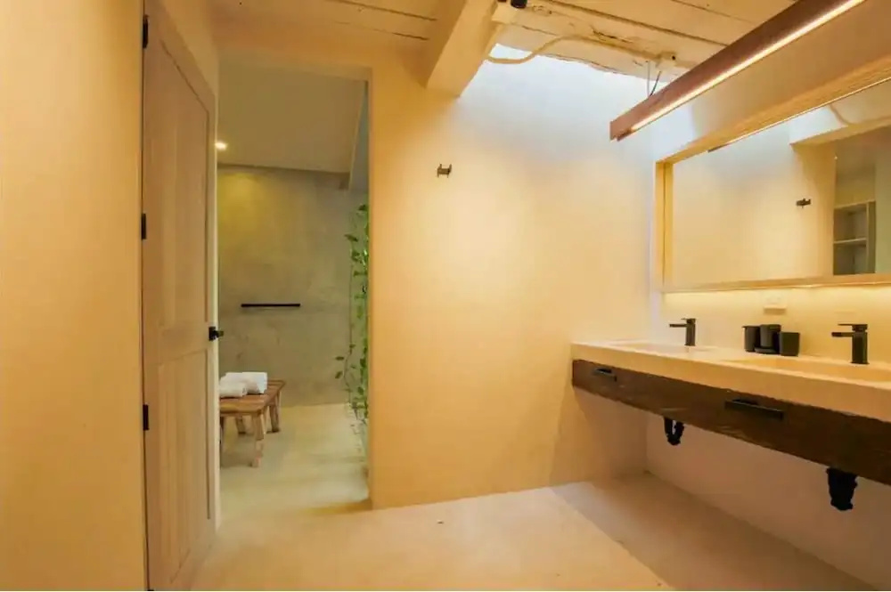 OMA CANCUN - Holistic Healing Center