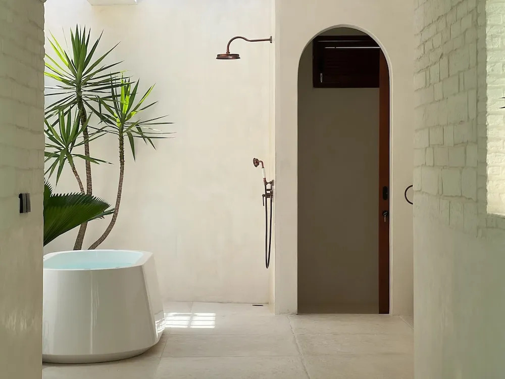 Breathe Boutique Suites
