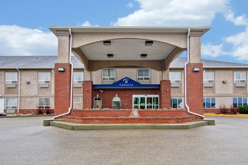 Super 8 Rimbey