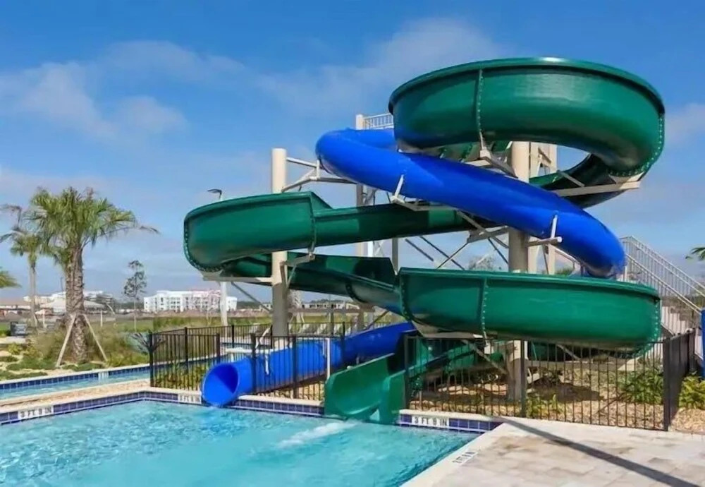 4323sl-storey Lake Resort 5 Bedroom Townhouse by RedAwning