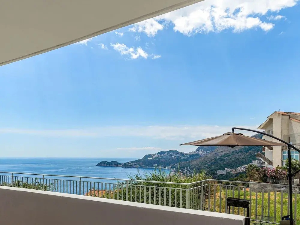 Sea-View Holiday Home in Letojanni with Garden