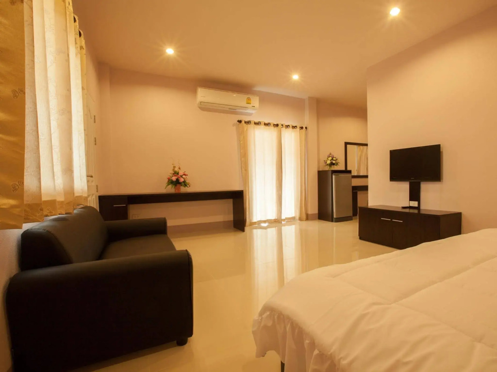 Chiang Kham Grand Villa