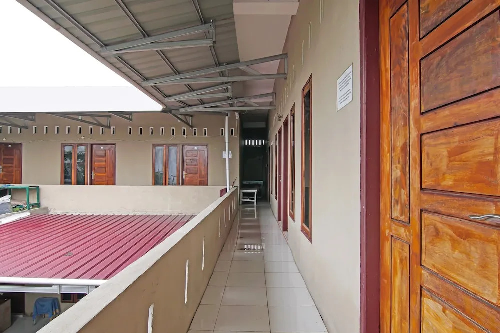SPOT ON 92498 Fanni Homestay