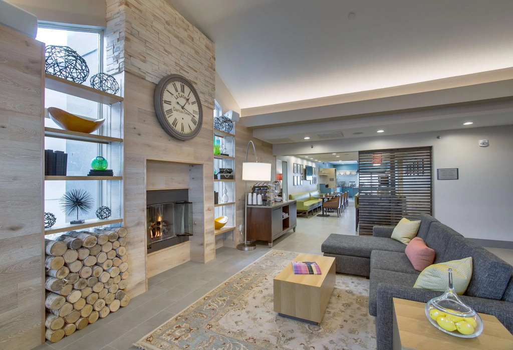 Country Inn & Suites by Radisson, Wichita East, KS