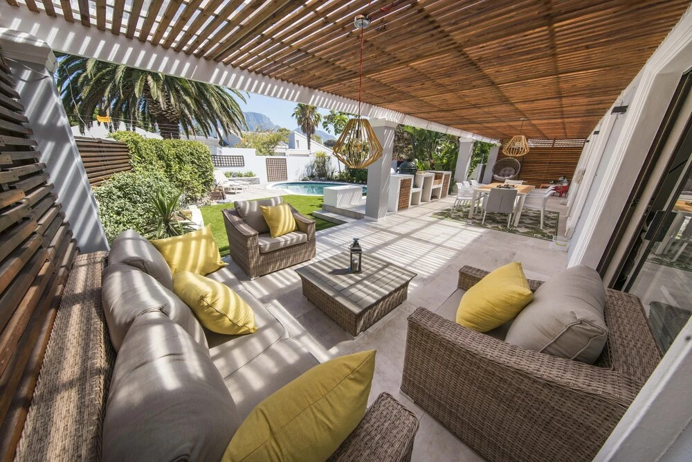 Three-bedroom-holiday-home! Living Area With Open-plan Kitchen. Big Veranda!