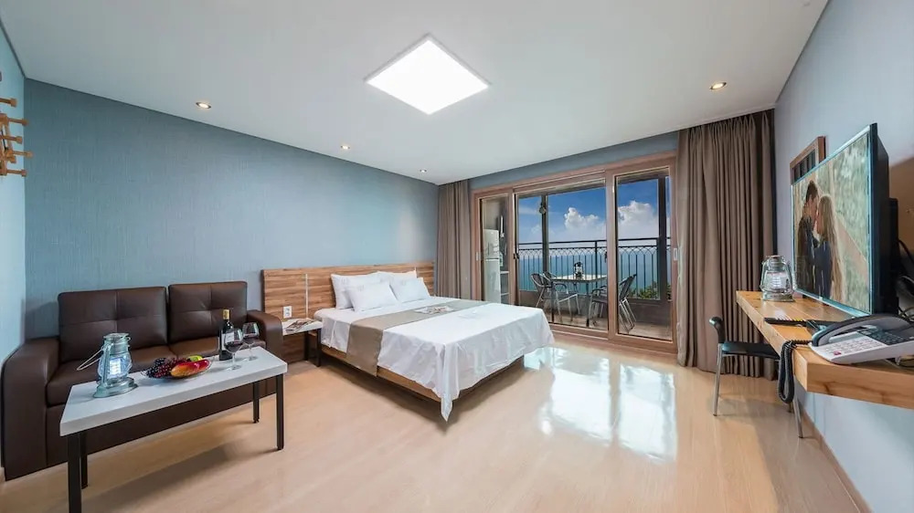 Aria Pension Resort