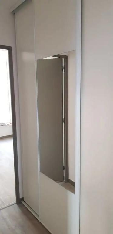 Le Royale 48