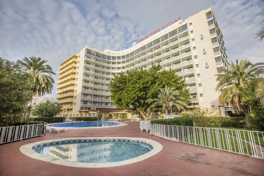Hotel Tres Anclas